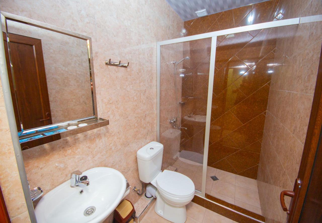 Hotel Elegant 2 Tbilisi Exterior photo