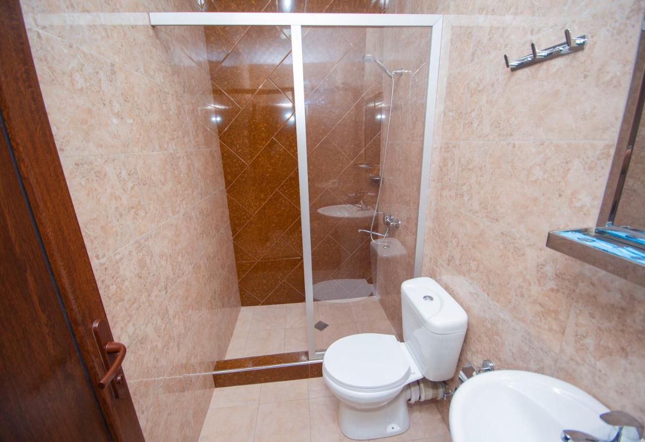 Hotel Elegant 2 Tbilisi Exterior photo