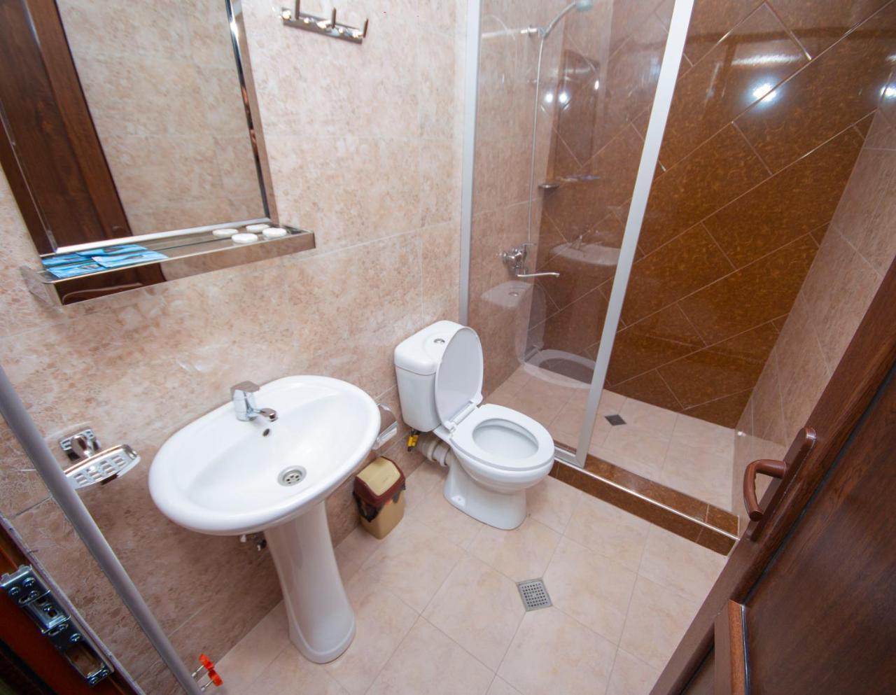 Hotel Elegant 2 Tbilisi Exterior photo