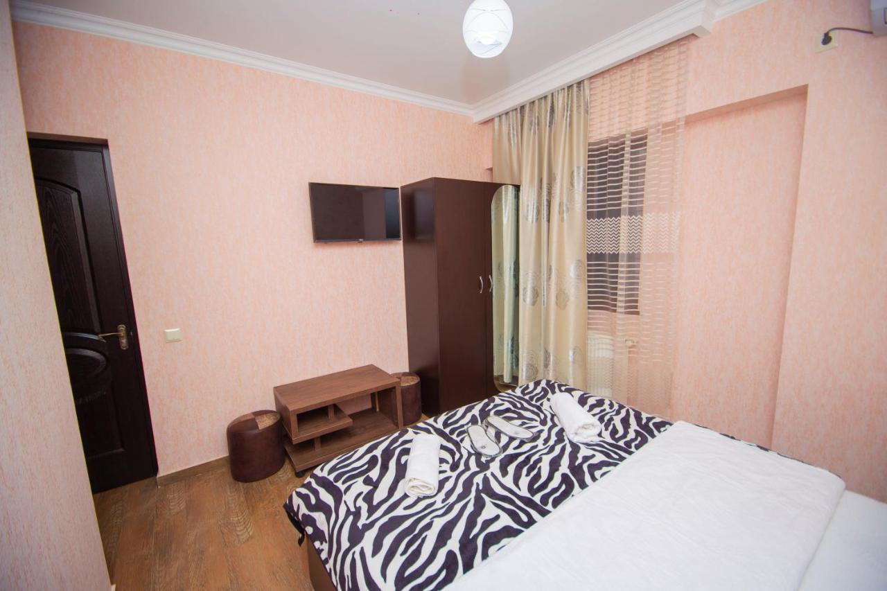Hotel Elegant 2 Tbilisi Exterior photo